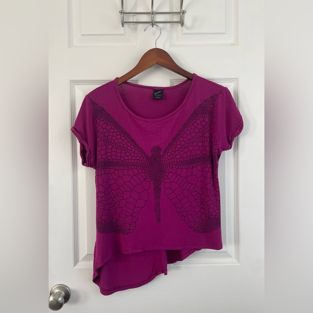 Decoded Magenta Butterfly Graphic Women's Tee